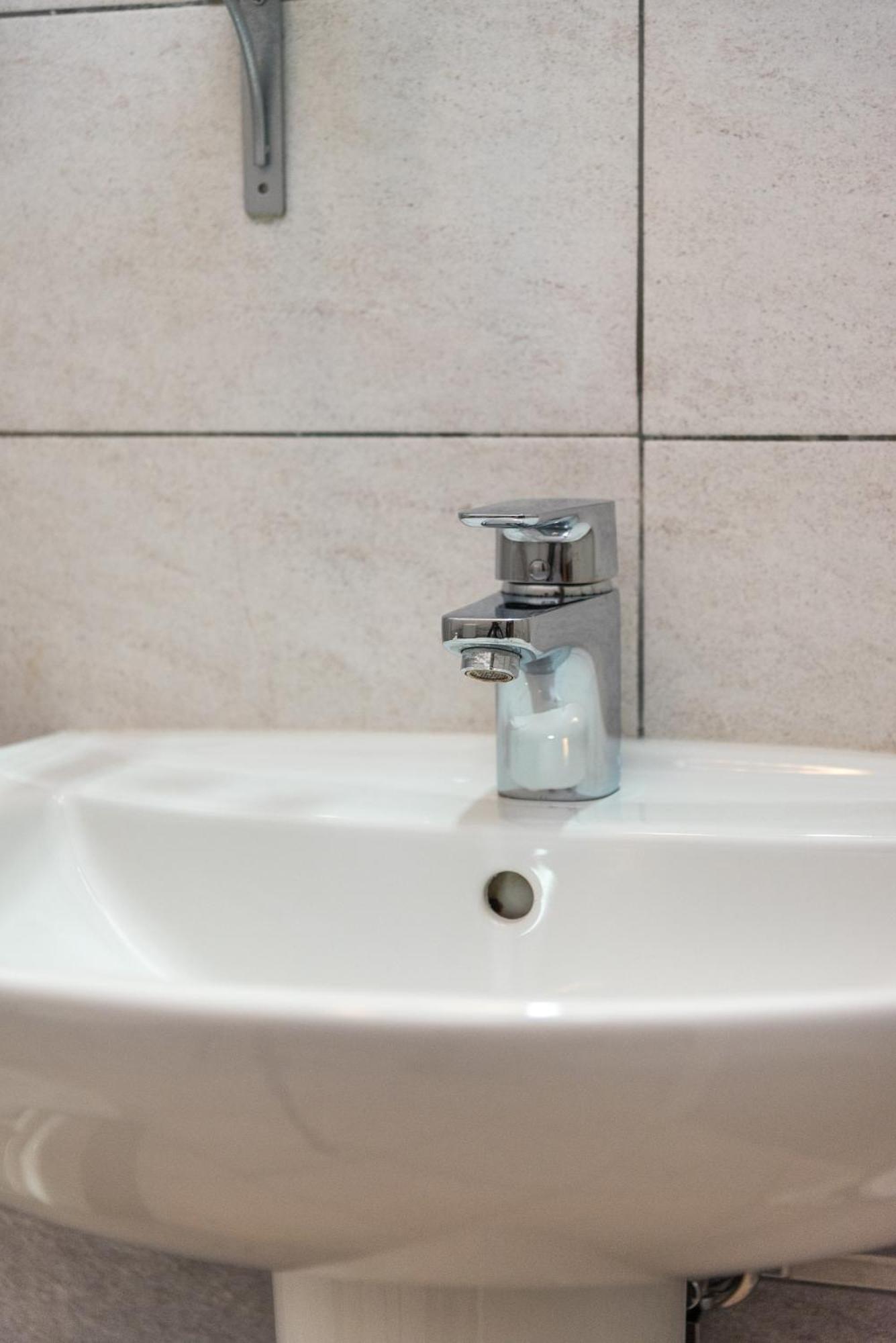 Travelershome 7Metri Guesthouse Ciampino Exterior foto